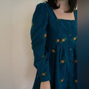 Excellent condition cord green sunflower Dress winter dress